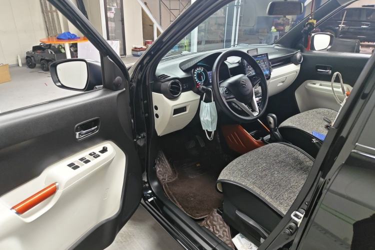 Used Suzuki Ignis 2017 1.2L CVT Luxury Edition Driver Seat