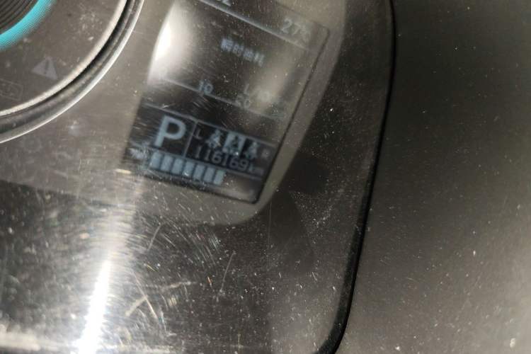 Used Suzuki Ignis 2017 1.2L CVT Luxury Edition Odometer Close Up