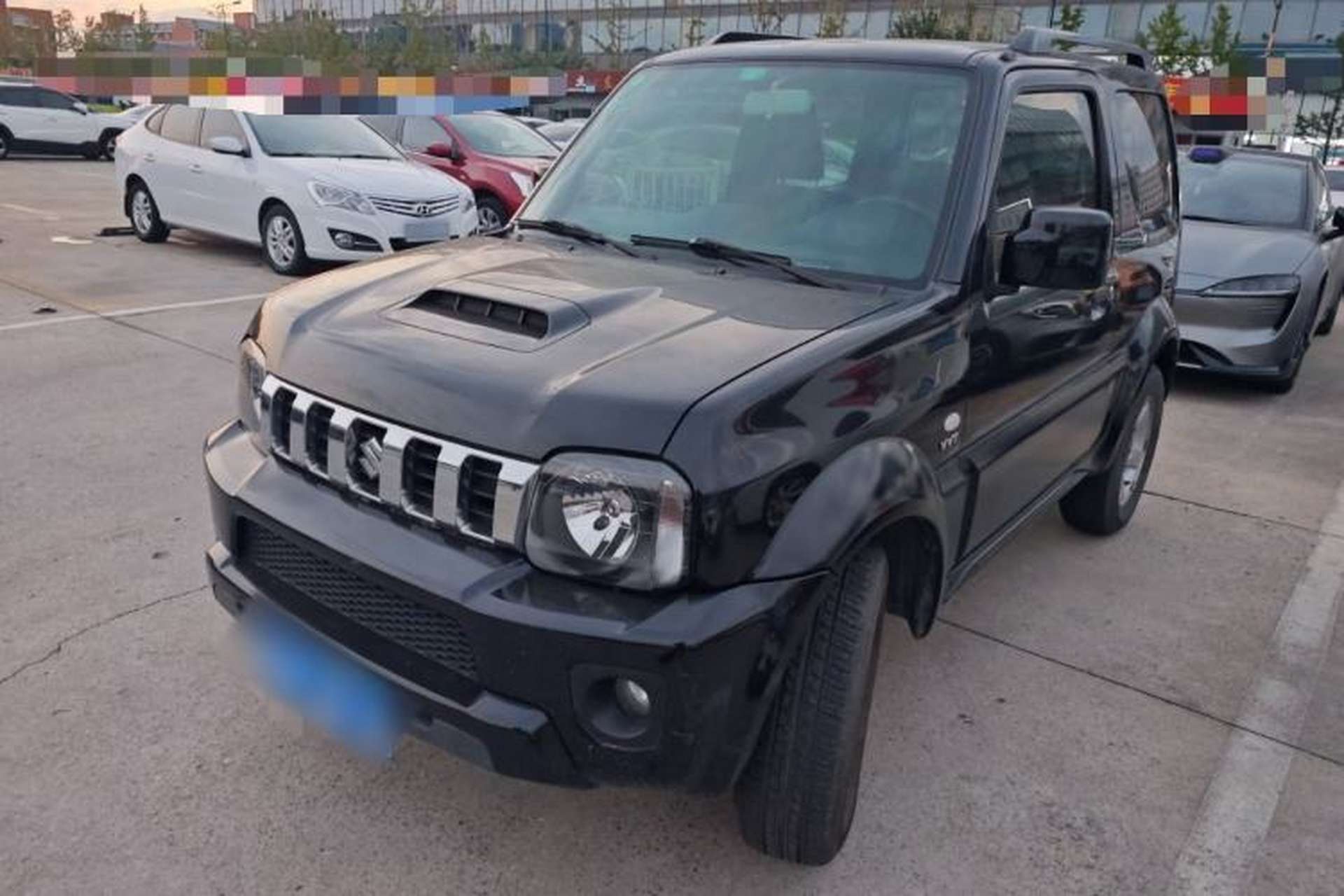 Used Suzuki Jimny 2012 1.3 AT JLX Front Left 45 Deg
