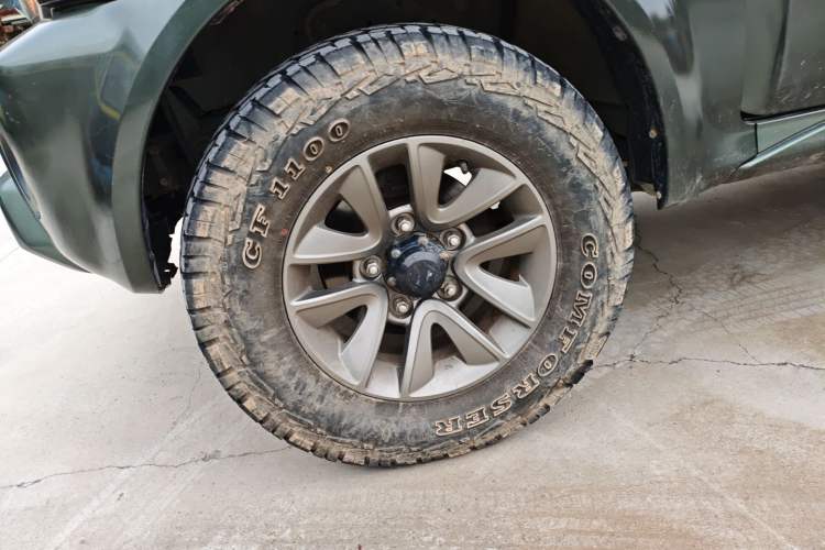 Used Suzuki Jimny 2015 1.3 AT JLX Left Front Wheel Hub