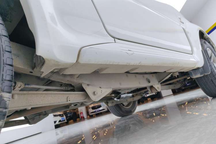 Used Suzuki Jimny 2015 1.3L AT JLX Navigation Edition Right Side Sill