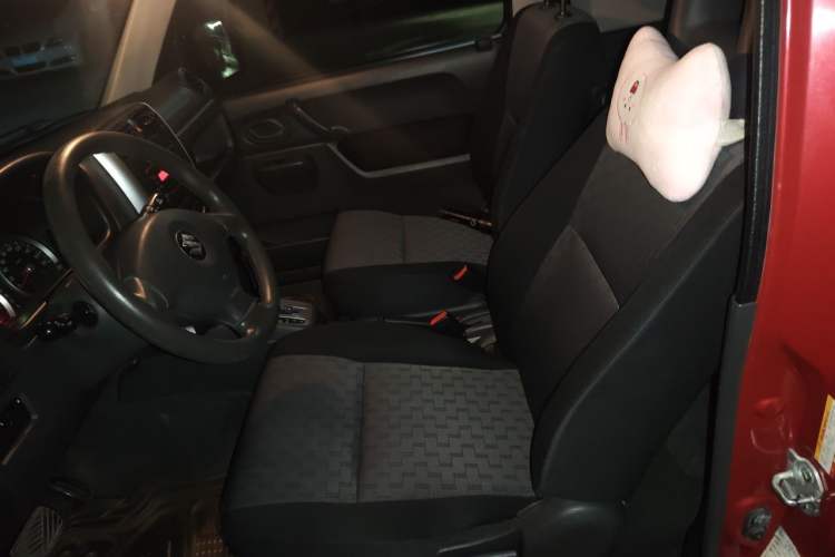 Used Suzuki Jimny 2007 1.3 AT Left Front Seat