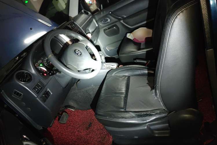 Used Suzuki Jimny 2009 1.3 AT Fashion Edition Left Front Seat