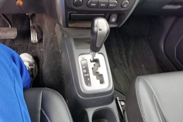 Used Suzuki Jimny 2009 1.3 AT Fashion Edition Gear Lever