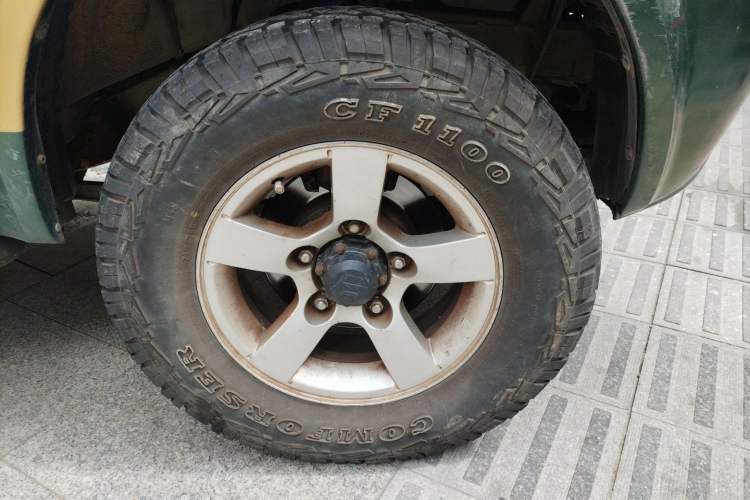 Used Suzuki Jimny 2009 1.3 AT Fashion Edition Right Front Wheel Hub