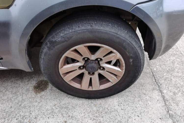 Used Suzuki Jimny 2009 1.3 AT Fashion Edition Right Front Wheel Hub
