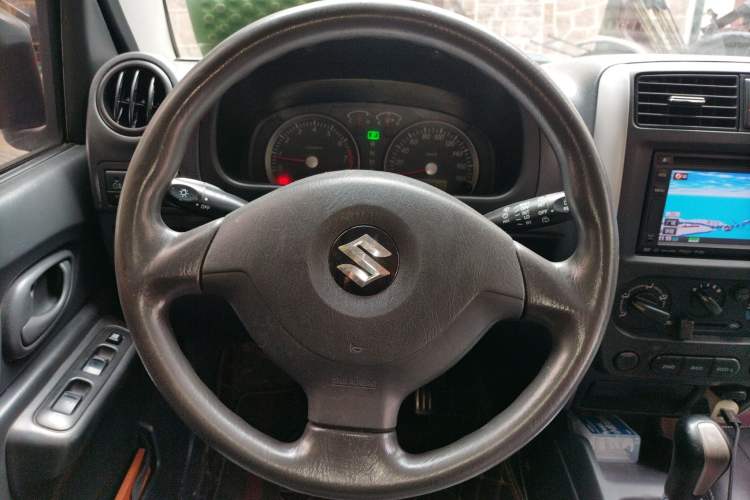 Used Suzuki Jimny 2009 1.3 AT Fashion Edition Steering Wheel