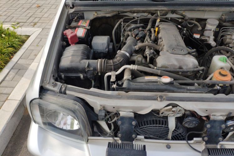 Used Suzuki Jimny 2009 1.3 AT Fashion Edition Engine Bay Right