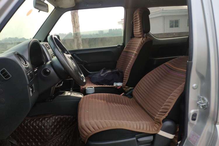 Used Suzuki Jimny 2009 1.3 AT Fashion Edition Left Front Seat