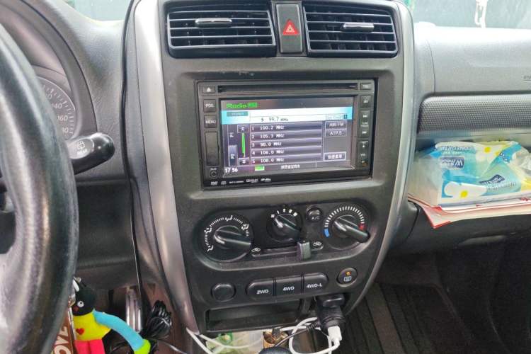 Used Suzuki Jimny 2009 1.3 AT Fashion Edition Audio And AC Panel