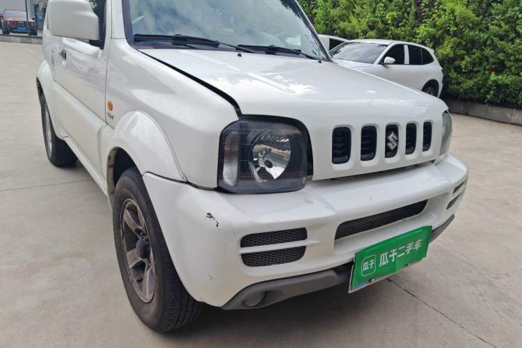 Used Suzuki Jimny 2009 1.3 AT Fashion Edition Right Front Headlight