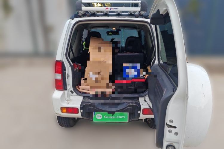 Used Suzuki Jimny 2009 1.3 AT Fashion Edition Trunk
