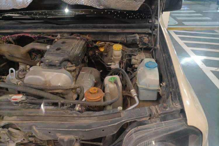 Used Suzuki Jimny 2010 1.3 AT Fashion Limited Edition Engine Bay Left