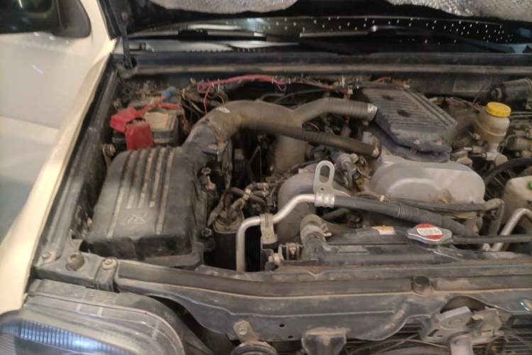 Used Suzuki Jimny 2010 1.3 AT Fashion Limited Edition Engine Bay Right