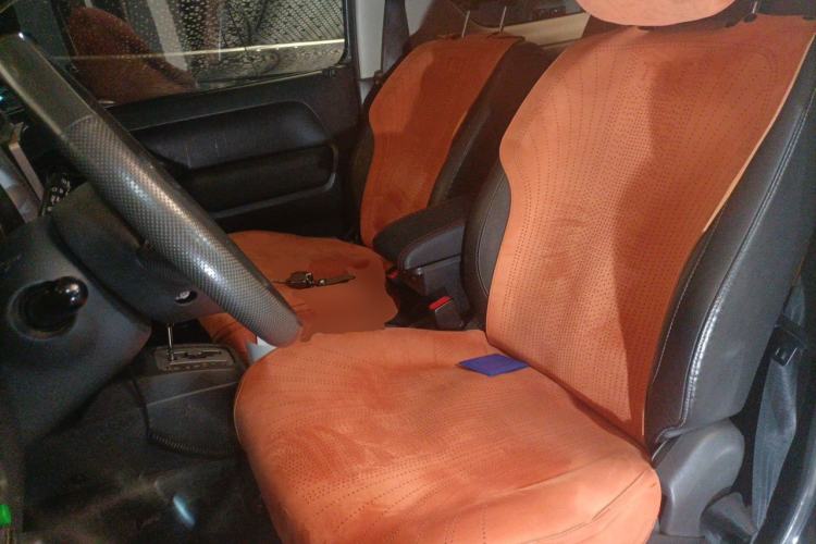 Used Suzuki Jimny 2010 1.3 AT Fashion Limited Edition Left Front Seat