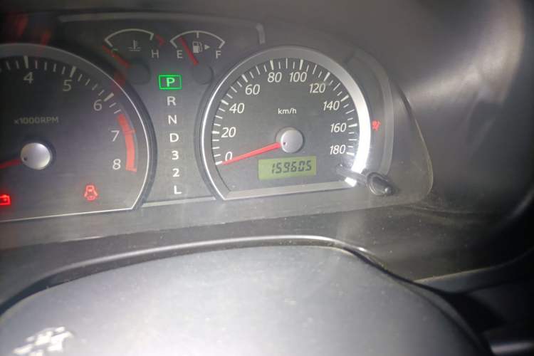 Used Suzuki Jimny 2010 1.3 AT Fashion Limited Edition Odometer Close Up