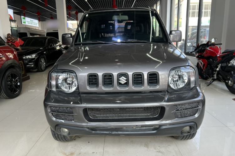 Used Suzuki Jimny 2010 1.3 AT Fashion Limited Edition Exterior 5