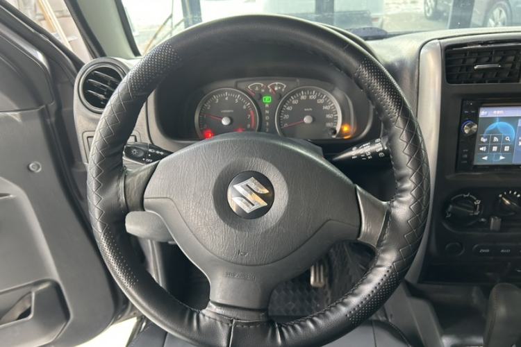 Used Suzuki Jimny 2010 1.3 AT Fashion Limited Edition Steering Wheel