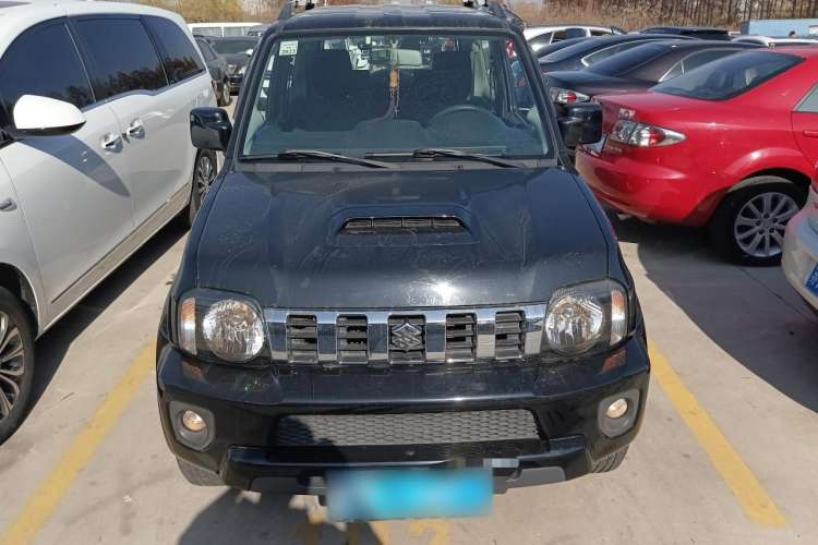 Used Suzuki Jimny 2011 1.3 AT Front
