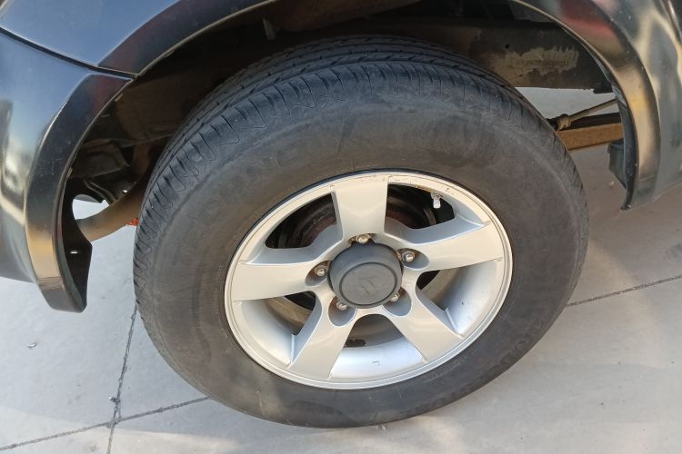 Used Suzuki Jimny 2011 1.3 AT Right Rear Wheel Hub