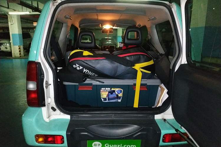 Used Suzuki Jimny 2011 1.3 AT Trunk