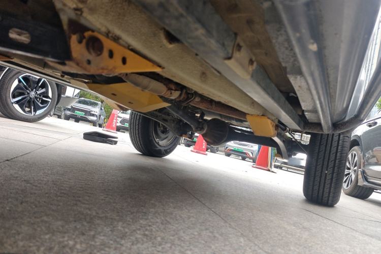 Used Suzuki Jimny 2011 1.3 AT Chassis Front Left
