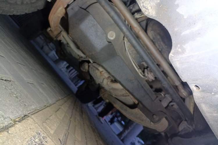 Used Suzuki Jimny 2011 1.3 MT Two-Tone Navigation Edition Chassis Front