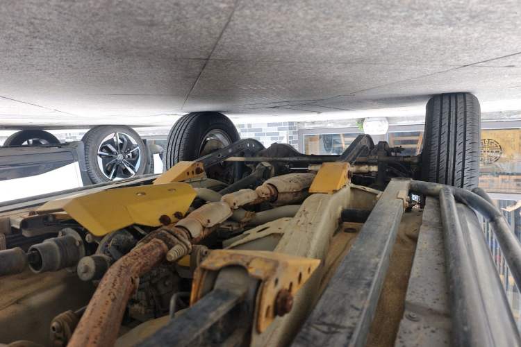 Used Suzuki Jimny 2011 1.3 AT Chassis Rear Left