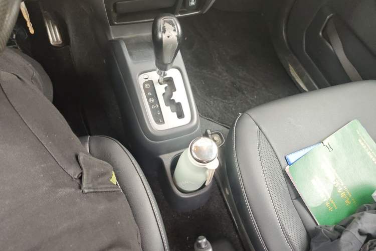 Used Suzuki Jimny 2011 1.3 AT Gear Lever