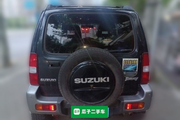 Used Suzuki Jimny 2011 1.3 MT Two-Tone Navigation Edition Rear