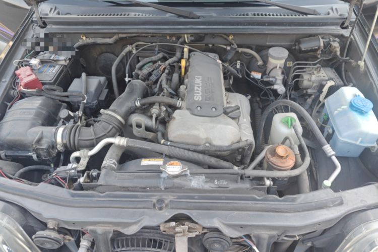 Used Suzuki Jimny 2011 1.3 AT Two-Tone Navigation Version Engine Bay