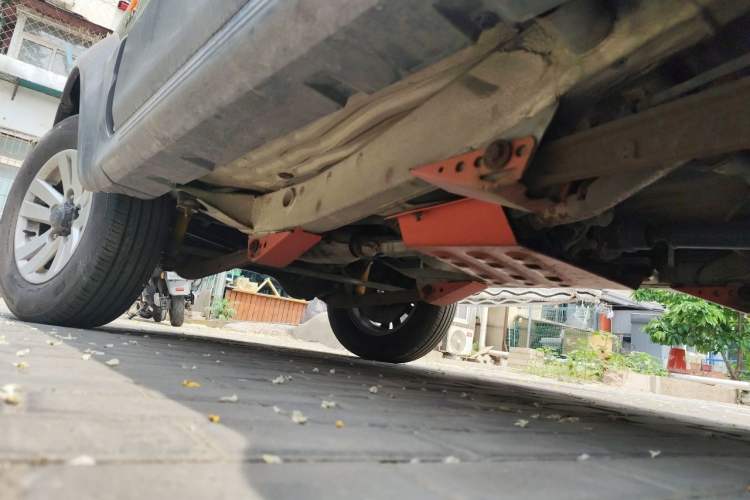 Used Suzuki Jimny 2011 1.3 AT Two-Tone Navigation Version Chassis Rear Left