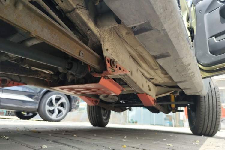 Used Suzuki Jimny 2011 1.3 AT Two-Tone Navigation Version Chassis Rear Right