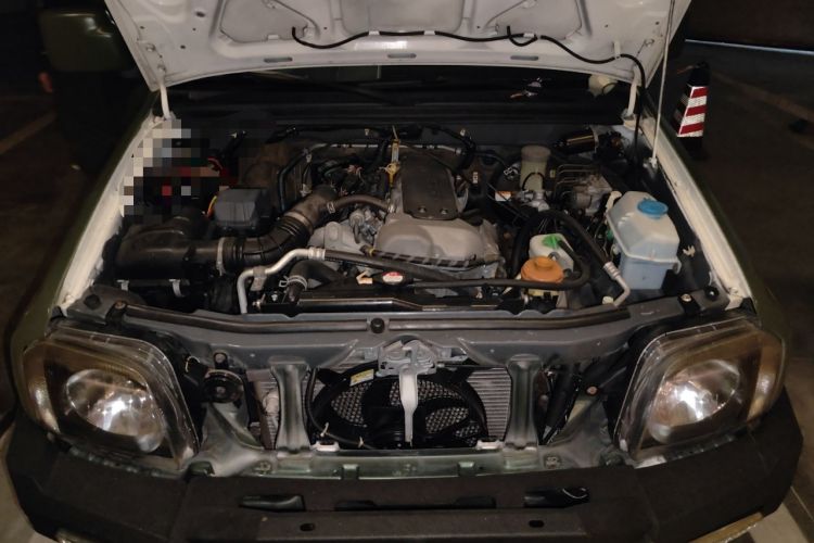 Used Suzuki Jimny 2011 1.3 AT Engine Bay