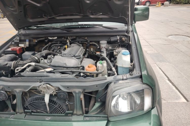 Used Suzuki Jimny 2011 1.3 AT Navigation Edition Engine Bay Left