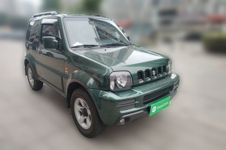 Used Suzuki Jimny 2011 1.3 AT Navigation Edition Front Right 45 Deg