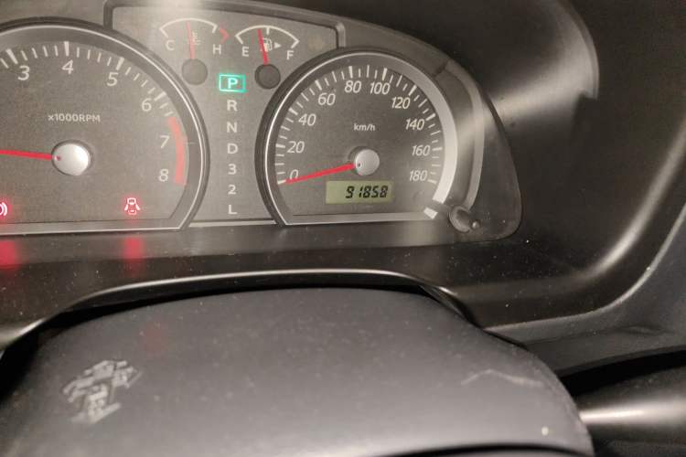Used Suzuki Jimny 2011 1.3 AT Odometer Close Up