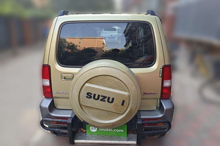 Used Suzuki Jimny 2011 1.3 AT Two-Tone Edition Rear