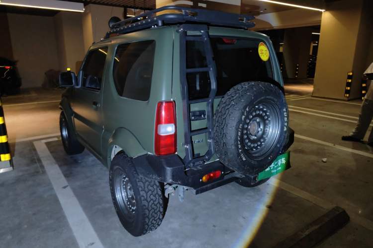 Used Suzuki Jimny 2011 1.3 AT Rear Left 45 Deg