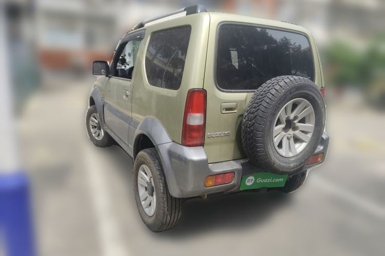 Used Suzuki Jimny 2011 1.3 AT Two-Tone Navigation Version Rear Left 45 Deg