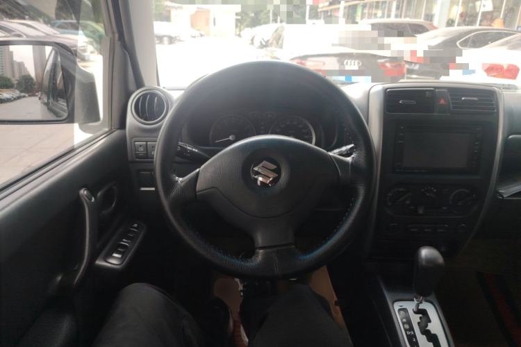Used Suzuki Jimny 2011 1.3 AT Navigation Edition Steering Wheel