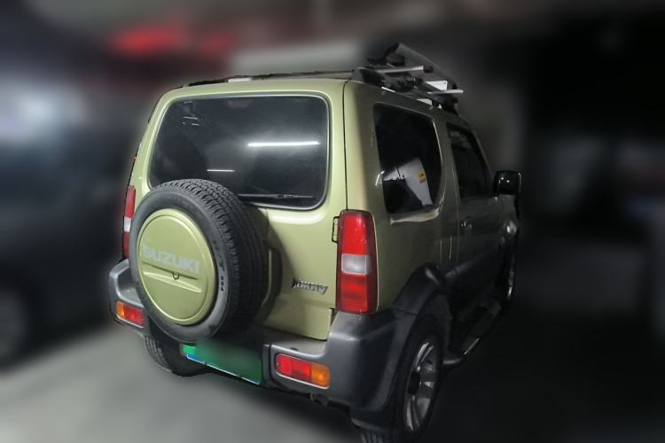 Used Suzuki Jimny 2011 1.3 MT Two-Tone Navigation Edition Rear Right 45 Deg