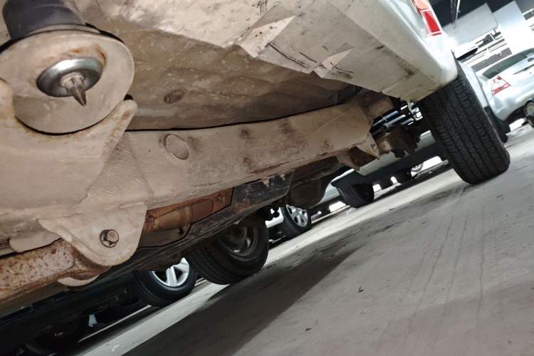 Used Suzuki Jimny 2011 1.3 AT Chassis Front Left