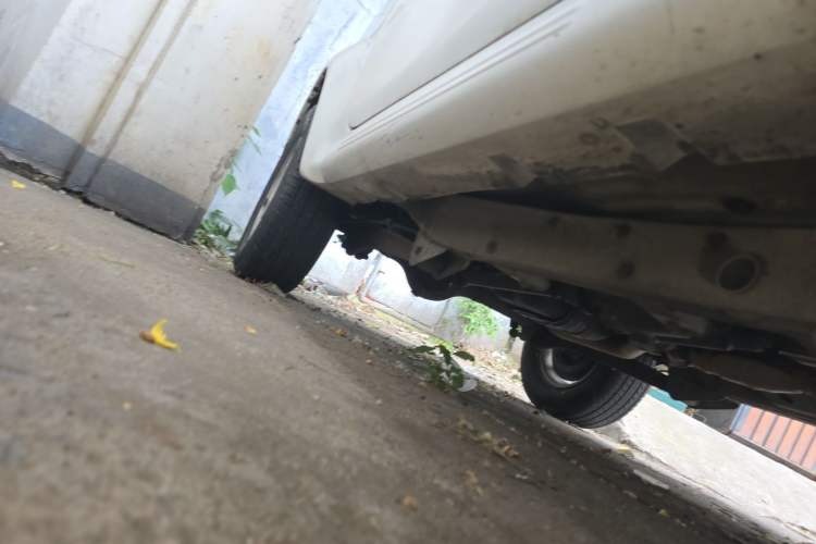 Used Suzuki Jimny 2011 1.3 AT Chassis Front Right