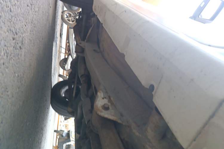 Used Suzuki Jimny 2011 1.3 MT Chassis Rear Left