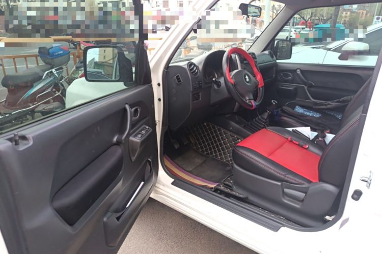 Used Suzuki Jimny 2011 1.3 MT Driver Seat