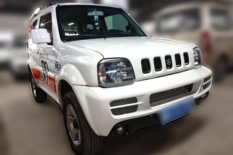Used Suzuki Jimny 2011 1.3 AT Front Right 45 Deg