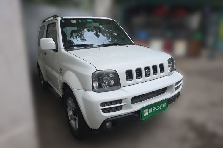 Used Suzuki Jimny 2011 1.3 AT Front Right 45 Deg