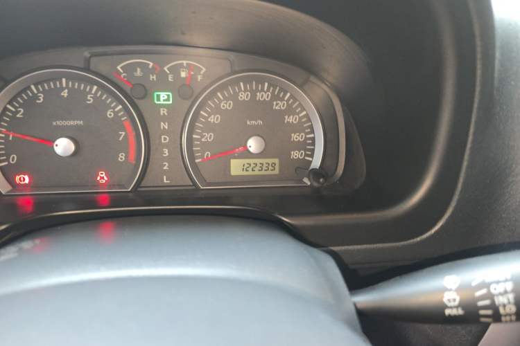 Used Suzuki Jimny 2011 1.3 AT Odometer Close Up