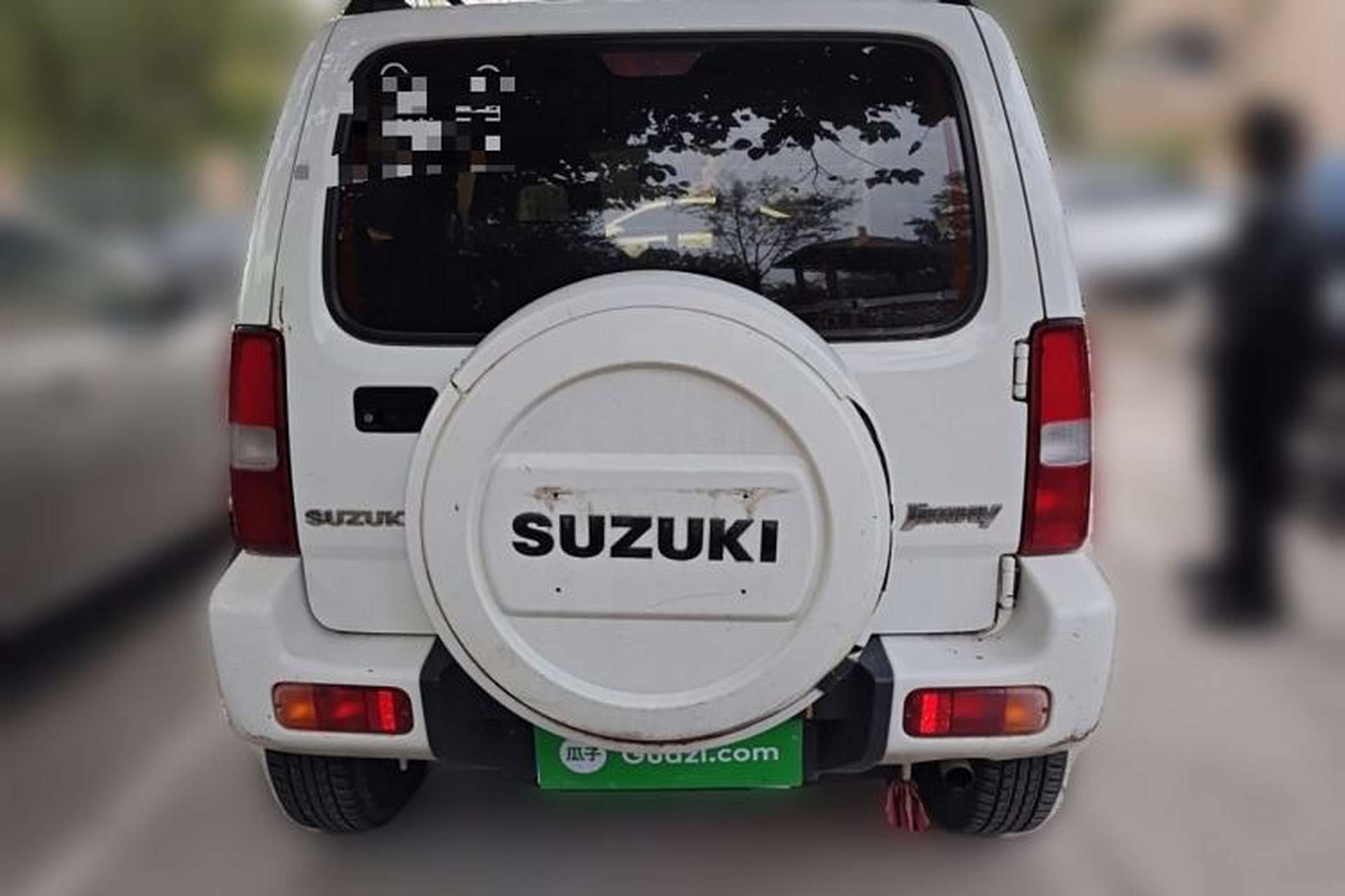 Used Suzuki Jimny 2011 1.3 AT Rear